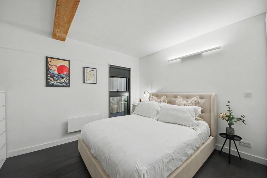 Property photo 3 of 18 Img_3785
