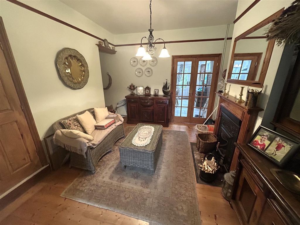 Property photo 3 of 12 Sw2.Jpeg