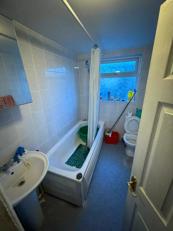 Property photo 3 of 3
