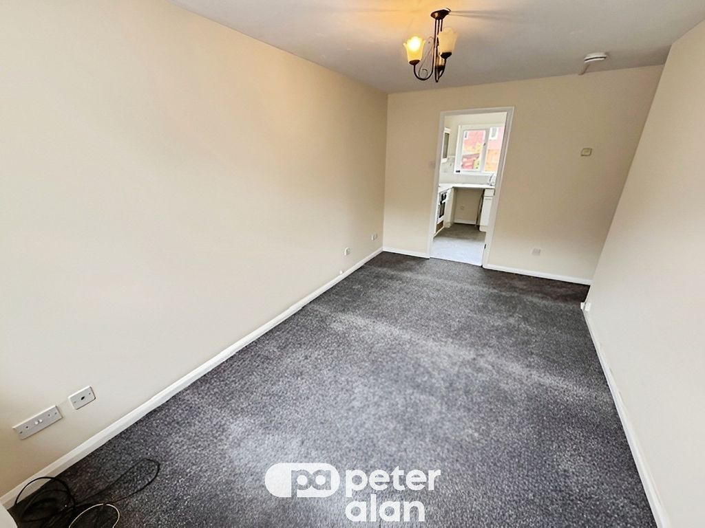 Property photo 2 of 9 Image