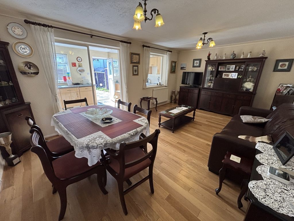 Property photo 1 of 5 Photo 1