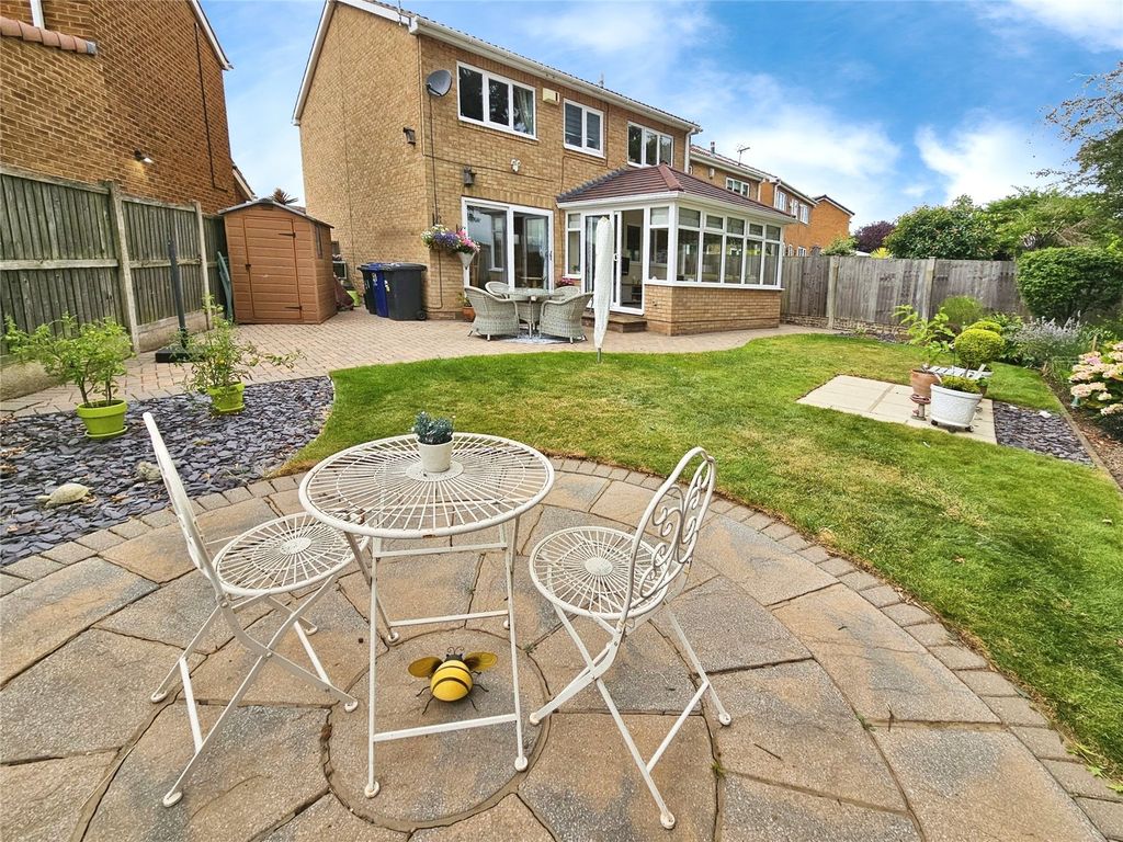 Property photo 1 of 26 Rear Garden