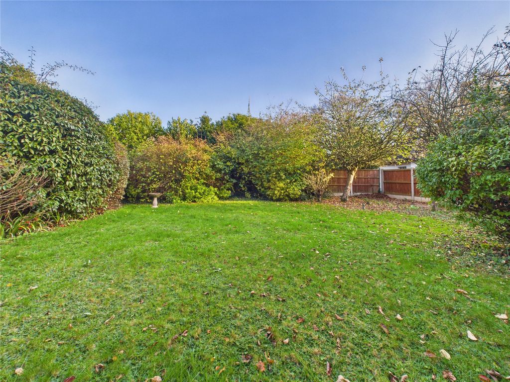 Property photo 3 of 17 3 - Picture No. 04