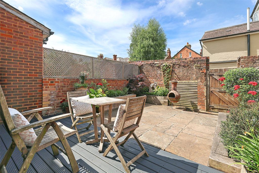 Property photo 2 of 13 Picture No. 05