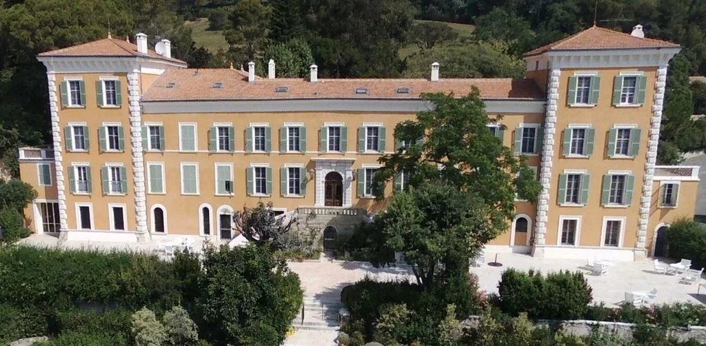 Property photo 1 of 20 A 19th-Century Château In A Unique Setting