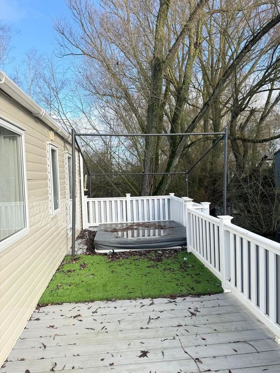 Property photo 2 of 12 Photo 3