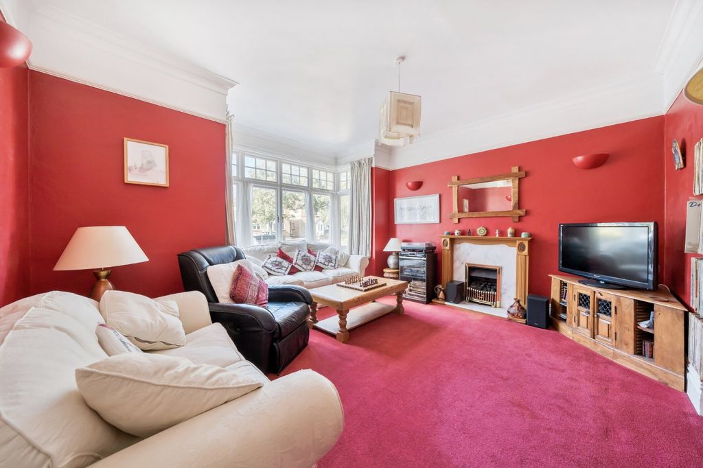 Property photo 3 of 16 Picture No. 99