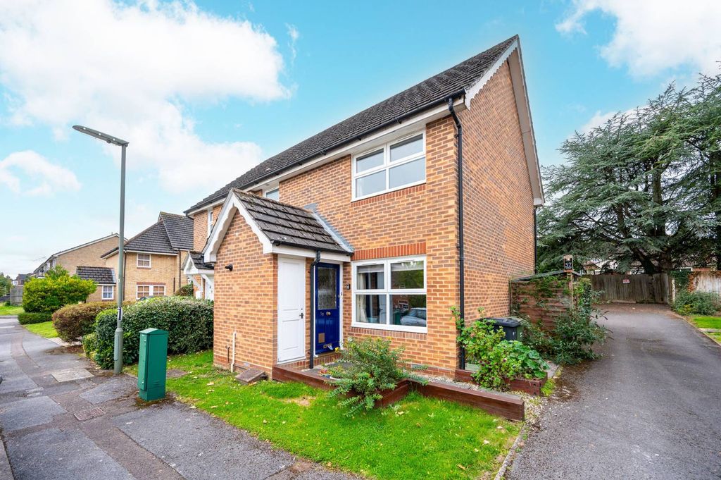 Property photo 2 of 8