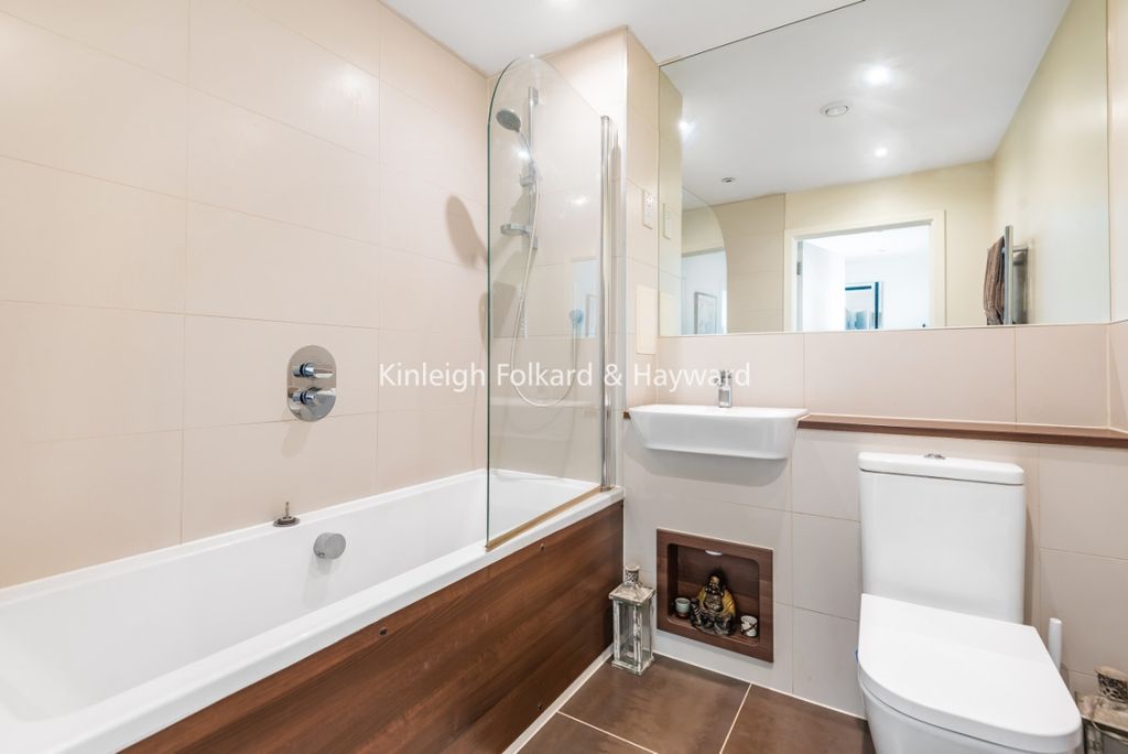 Property photo 2 of 7 B470B471-3396-409c-9