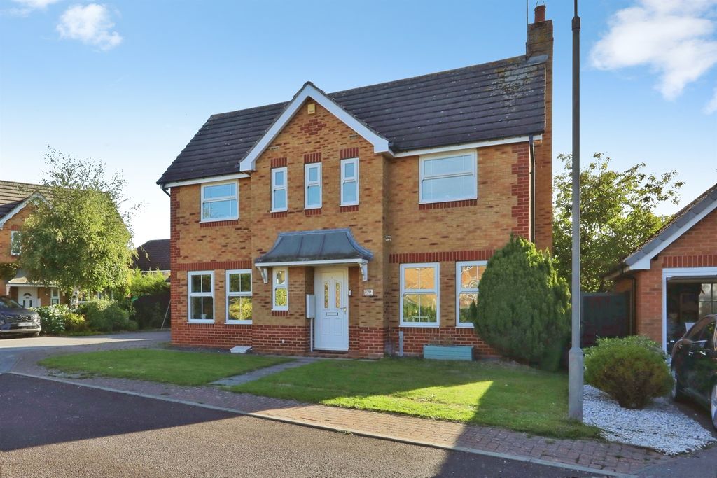 Property photo 1 of 12