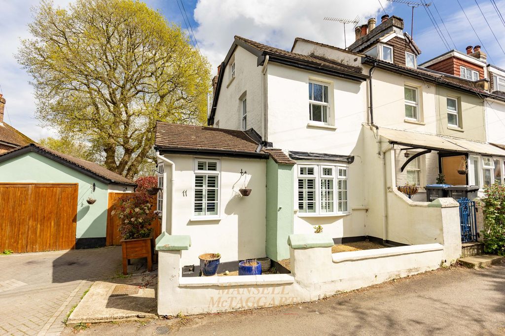 Property photo 1 of 19