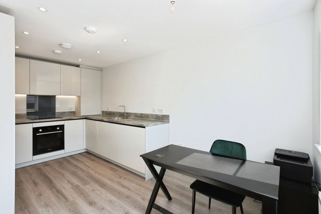 Property photo 2 of 14 Kitchen Diner