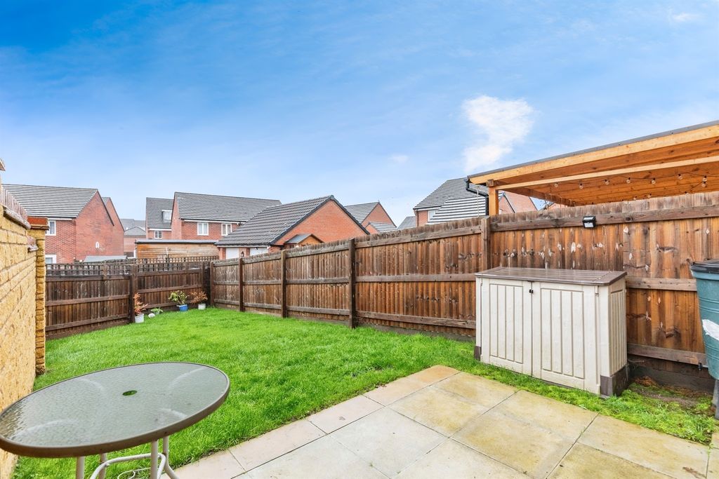 Property photo 3 of 17