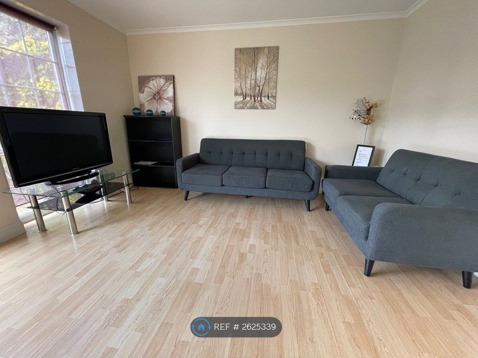 Property photo 3 of 4