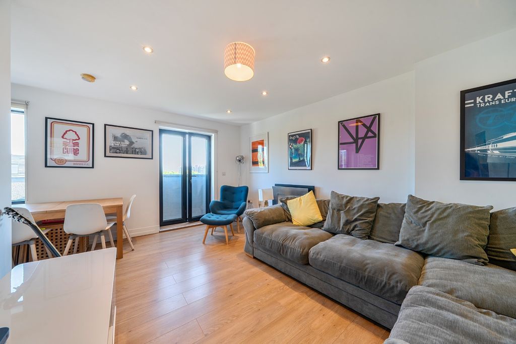 Property photo 1 of 14 3026782