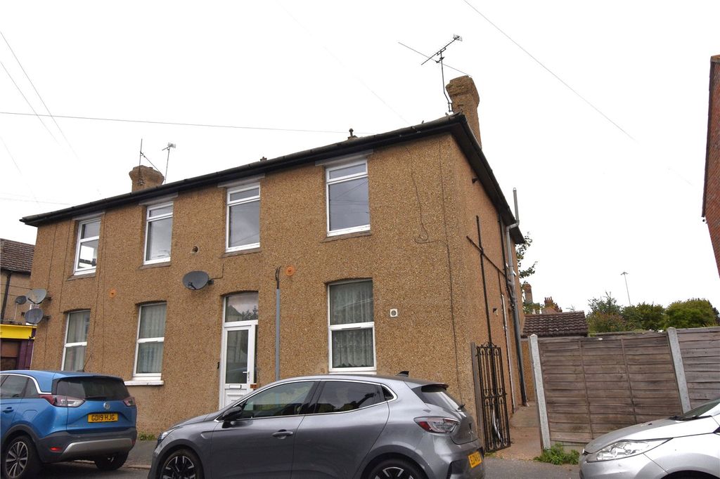 Property photo 1 of 10 Picture No. 15