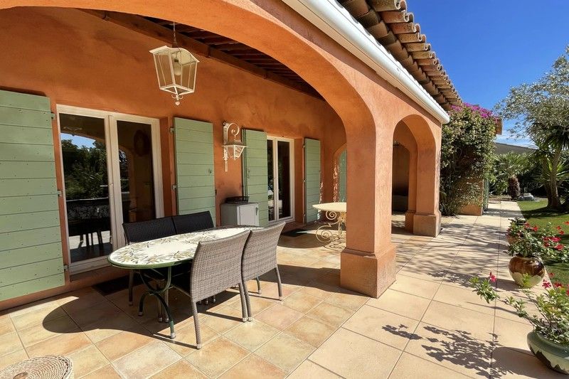 Property photo 1 of 3