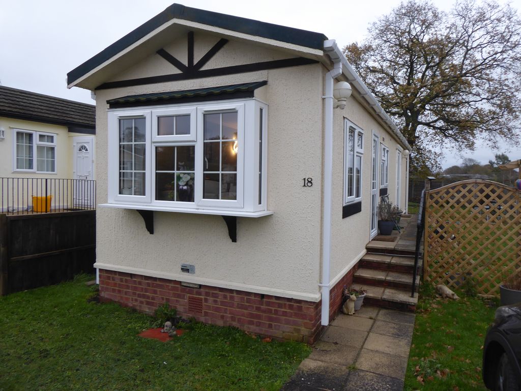 Property photo 1 of 8