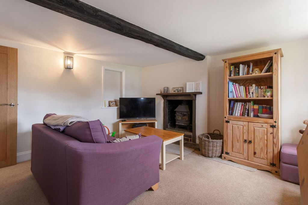 Additional image 5 of 3 bed detached house for saleGrove Crescent, Upton-Upon-Severn, Worcester WR8