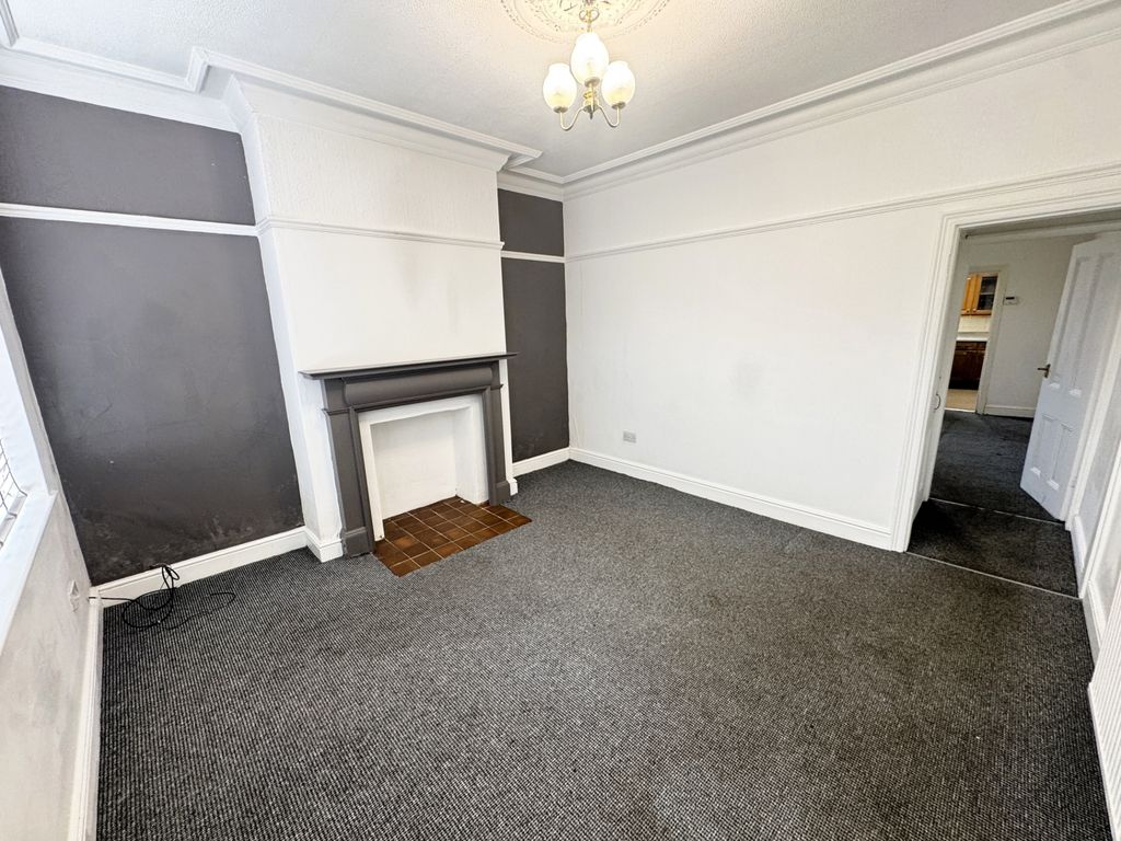 Property photo 2 of 11 Photo 2