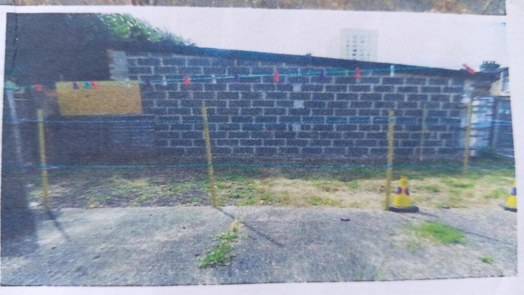 Property photo 1 of 3