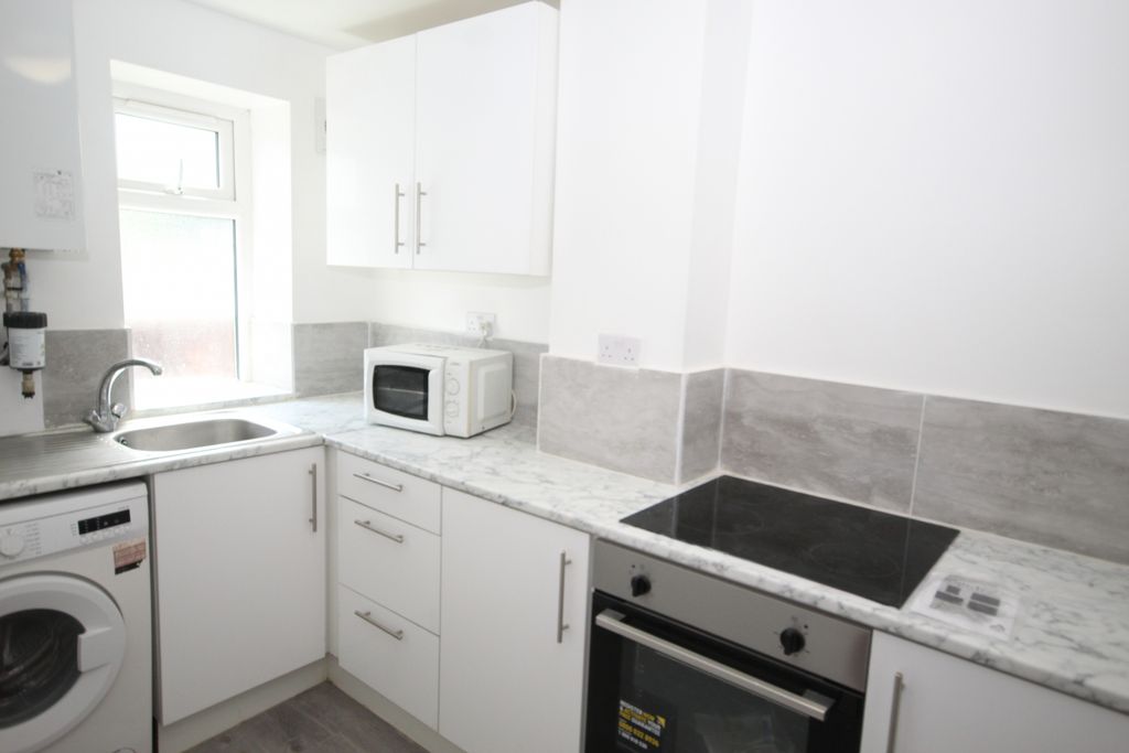 Property photo 2 of 5 Gallery