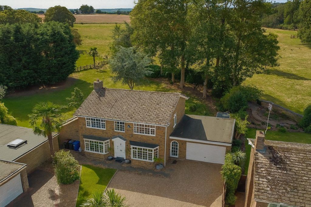 Property photo 1 of 29 0120Arielmain.Jpg