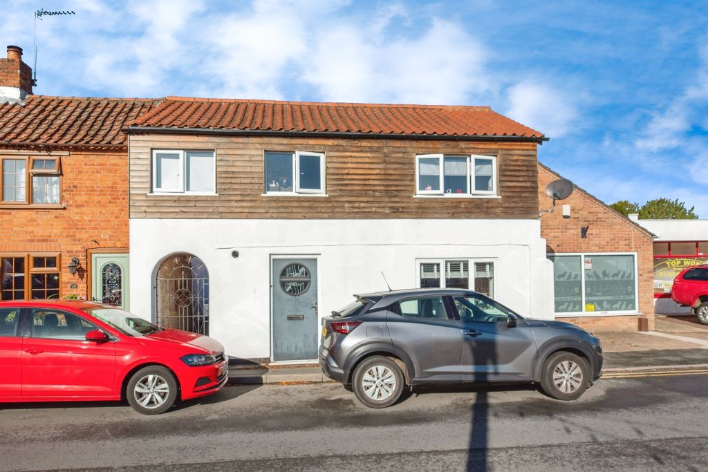 Property photo 1 of 17