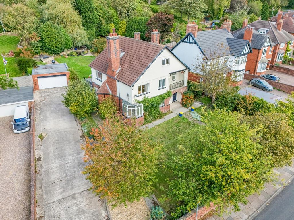 Property photo 1 of 26