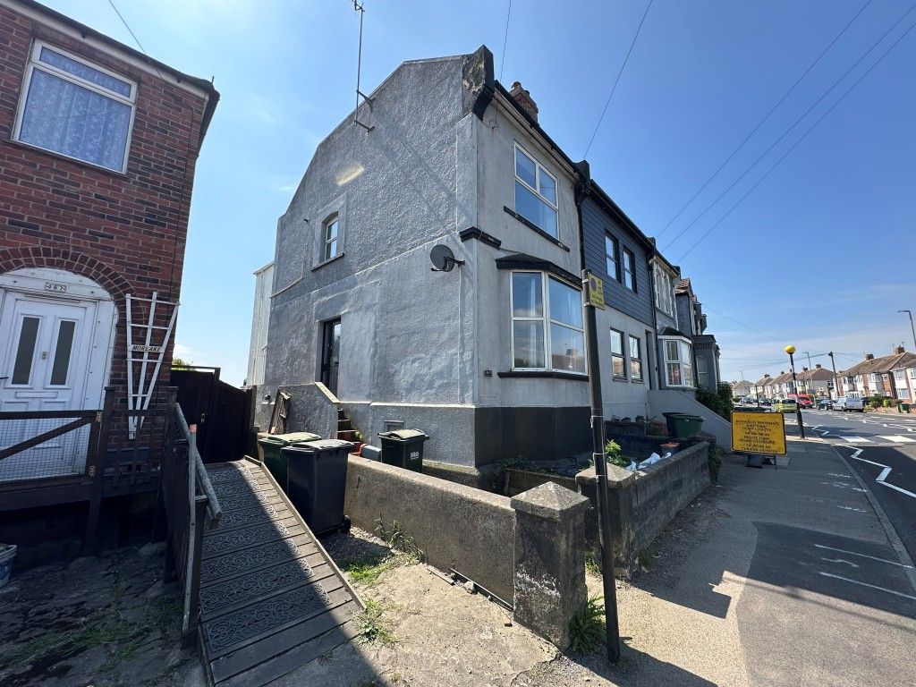 Property photo 1 of 10 External Of End Of Terrace House From Side
