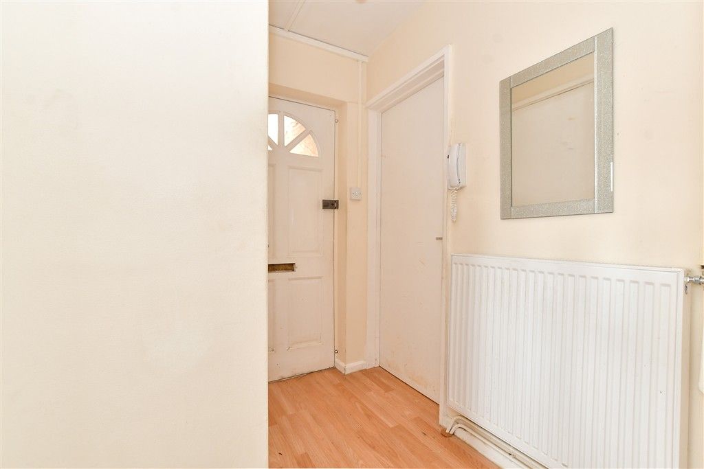 Property photo 3 of 10 Hallway