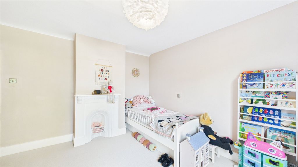 Additional image 17 of 3 bed detached house for saleLightwater, Surrey GU18