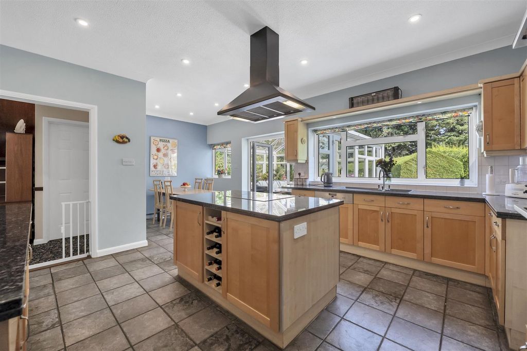 Property photo 2 of 38 Dcp_6602.Jpg