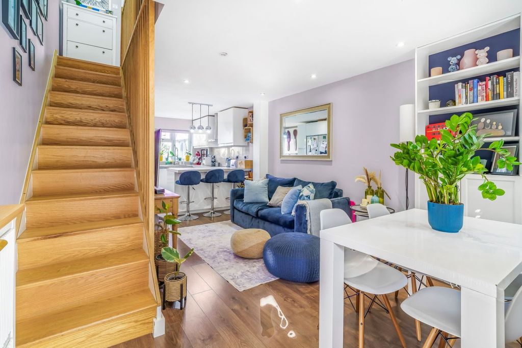 Property photo 1 of 8 Picture No. 18