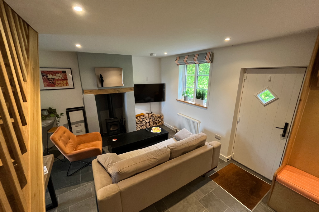 Property photo 2 of 15 Frame 1773