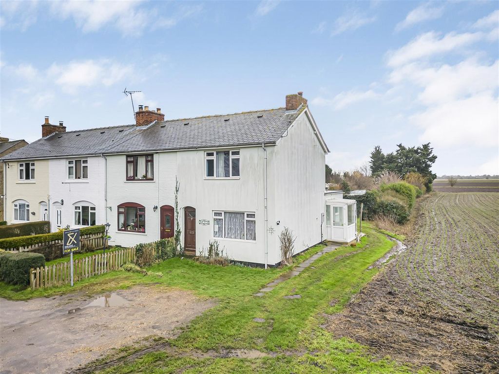 Property photo 1 of 20 19_45253.Jpg