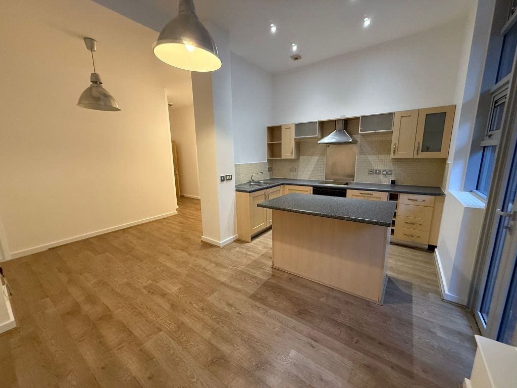 Property photo 1 of 5 4