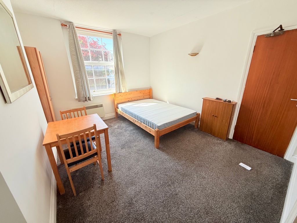 Property photo 2 of 4 Img_8489