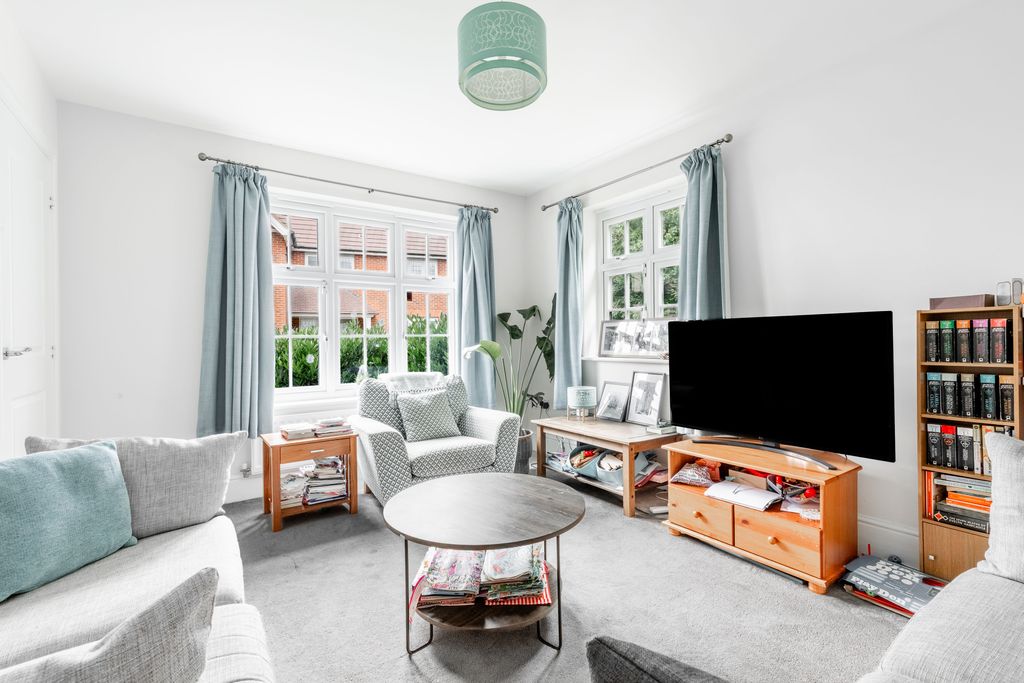Property photo 3 of 25 A9