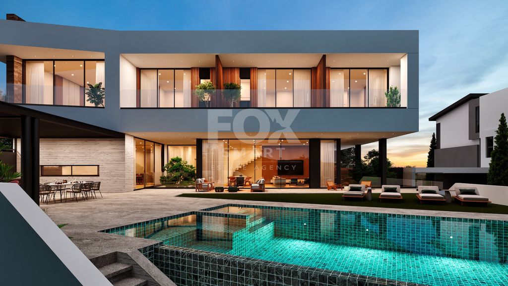 Property photo 1 of 46 Ultra-Luxury Contemporary Mansion With Panoramic Sea & C