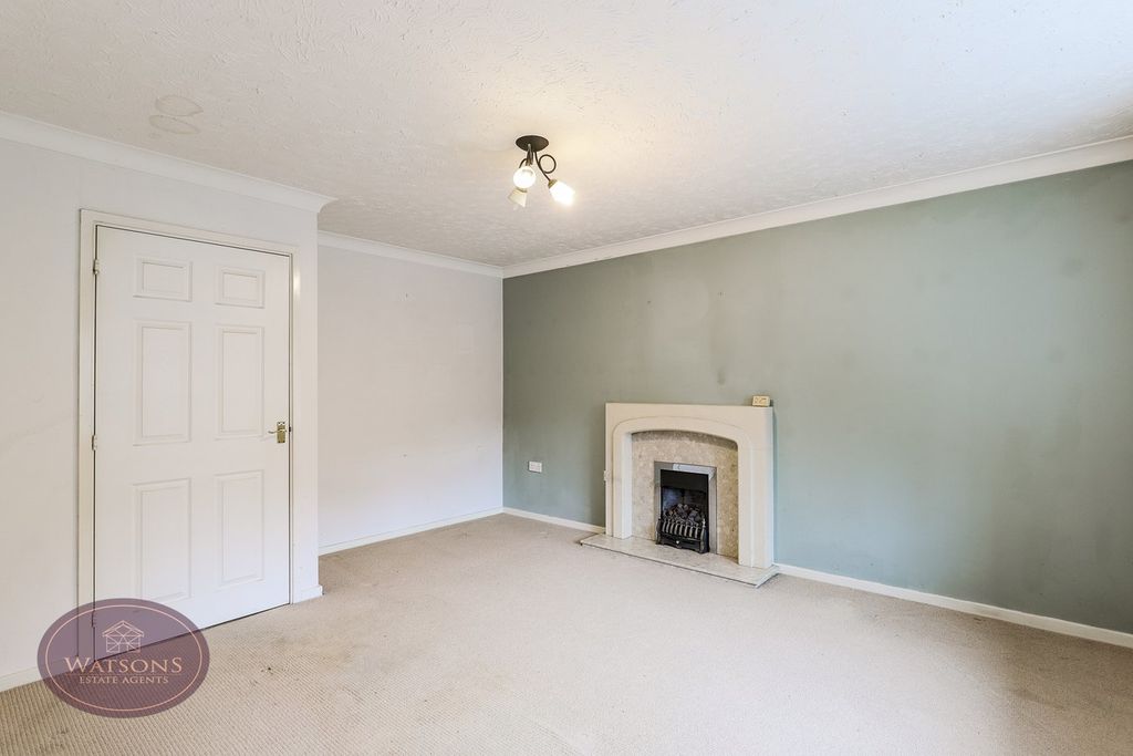 Property photo 3 of 23