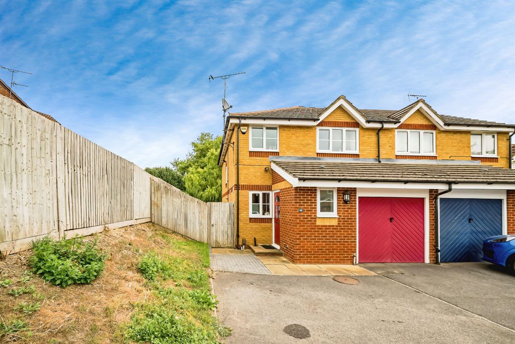 Property photo 1 of 17