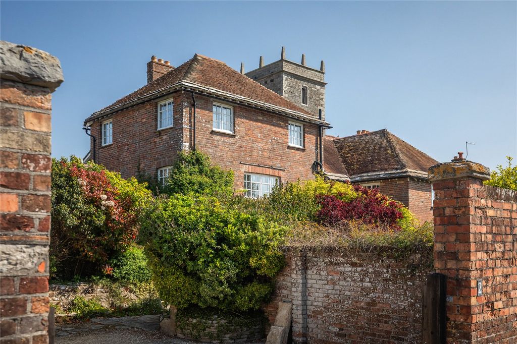 Property photo 2 of 18 The Maltings