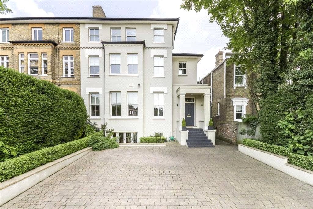 Property photo 1 of 36 Picture No. 01