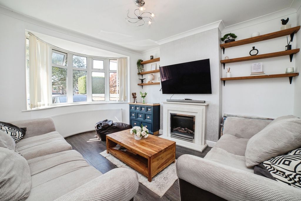Property photo 2 of 20 Pbox-Img.Jpg