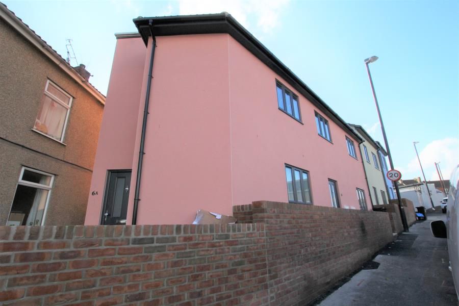 Property photo 1 of 5