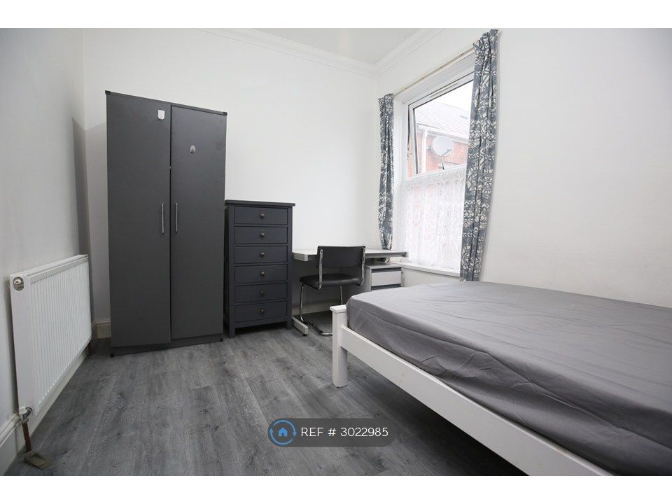 Property photo 3 of 7