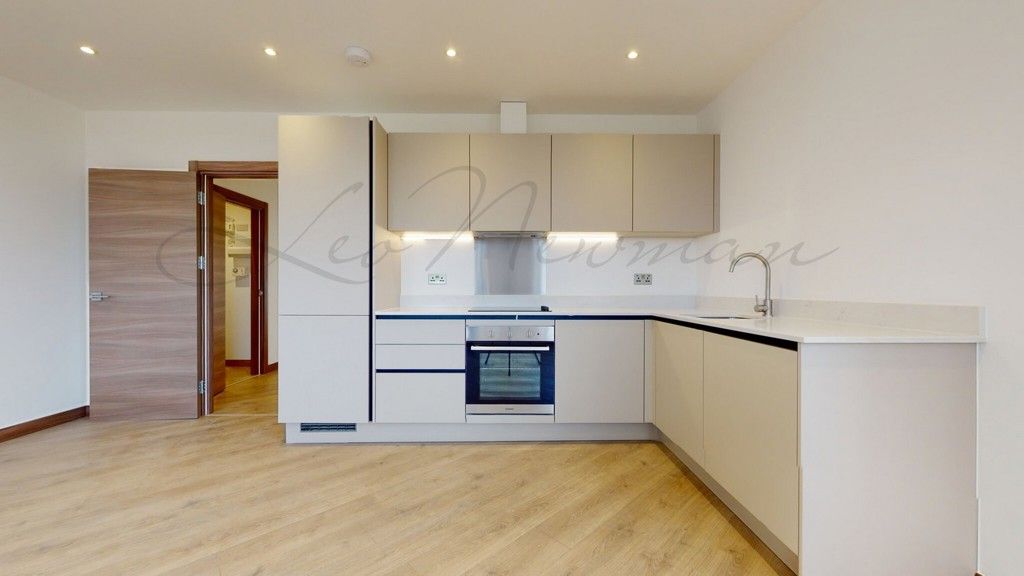 Property photo 2 of 13 Jpg