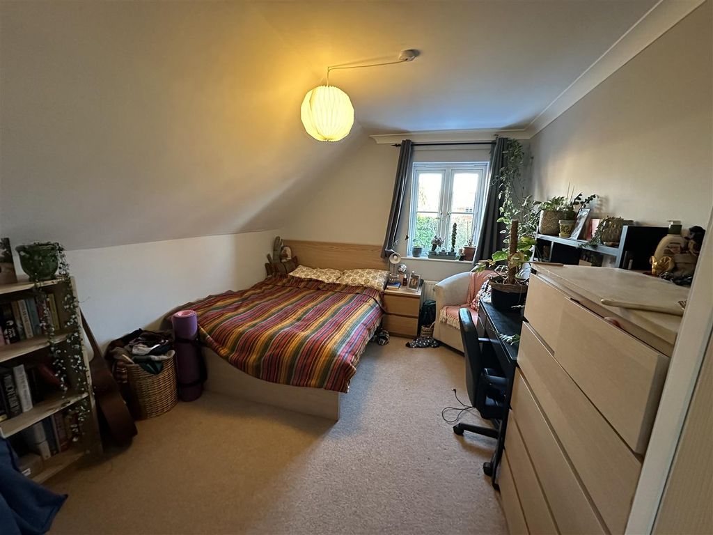 Property photo 3 of 14 13 Well Bed 3.Jpg