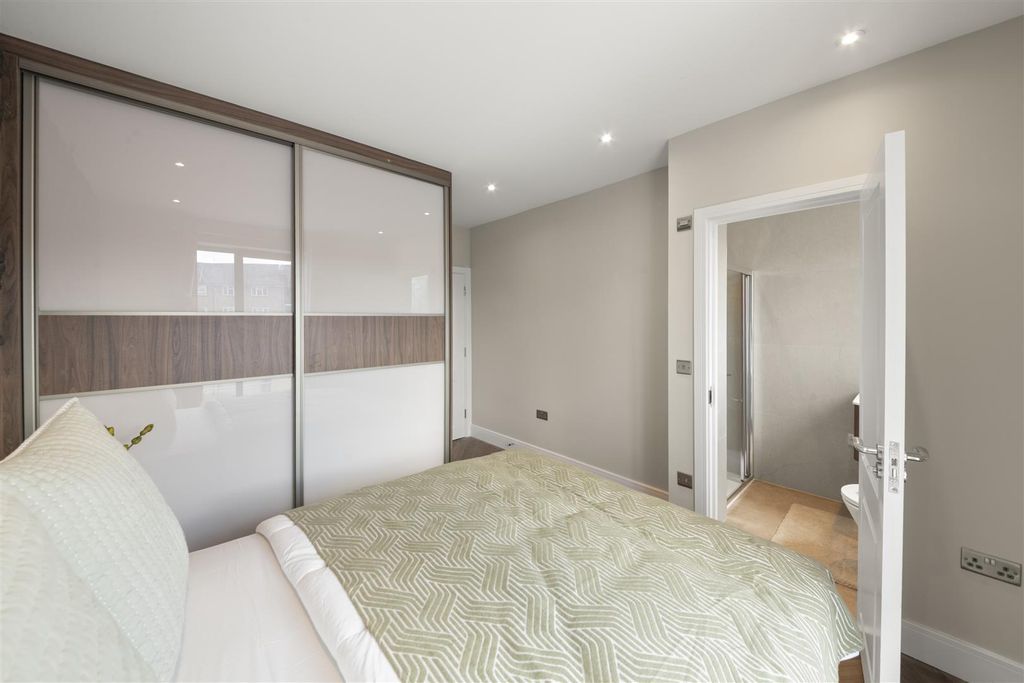 Additional image 10 of 3 bed end terrace house for saleField Road, Feltham TW14